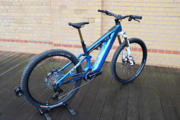 CUBE Stereo Hybrid ONE44 HPC Actionteam AT 800 – Bild 5