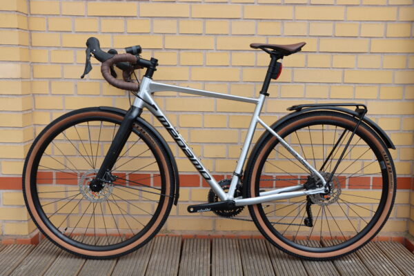 MEGAMO Jakar 30 Equipped Gravelbike – Bild 10