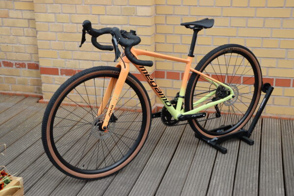 MEGAMO Jakar 30 Gravelbike – Bild 2