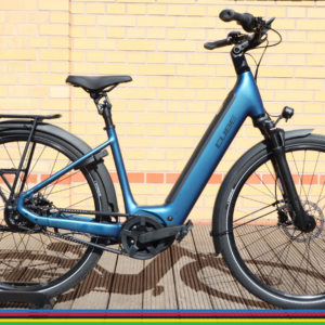 CUBE Supreme Hybrid Deluxe Pro 600 2026