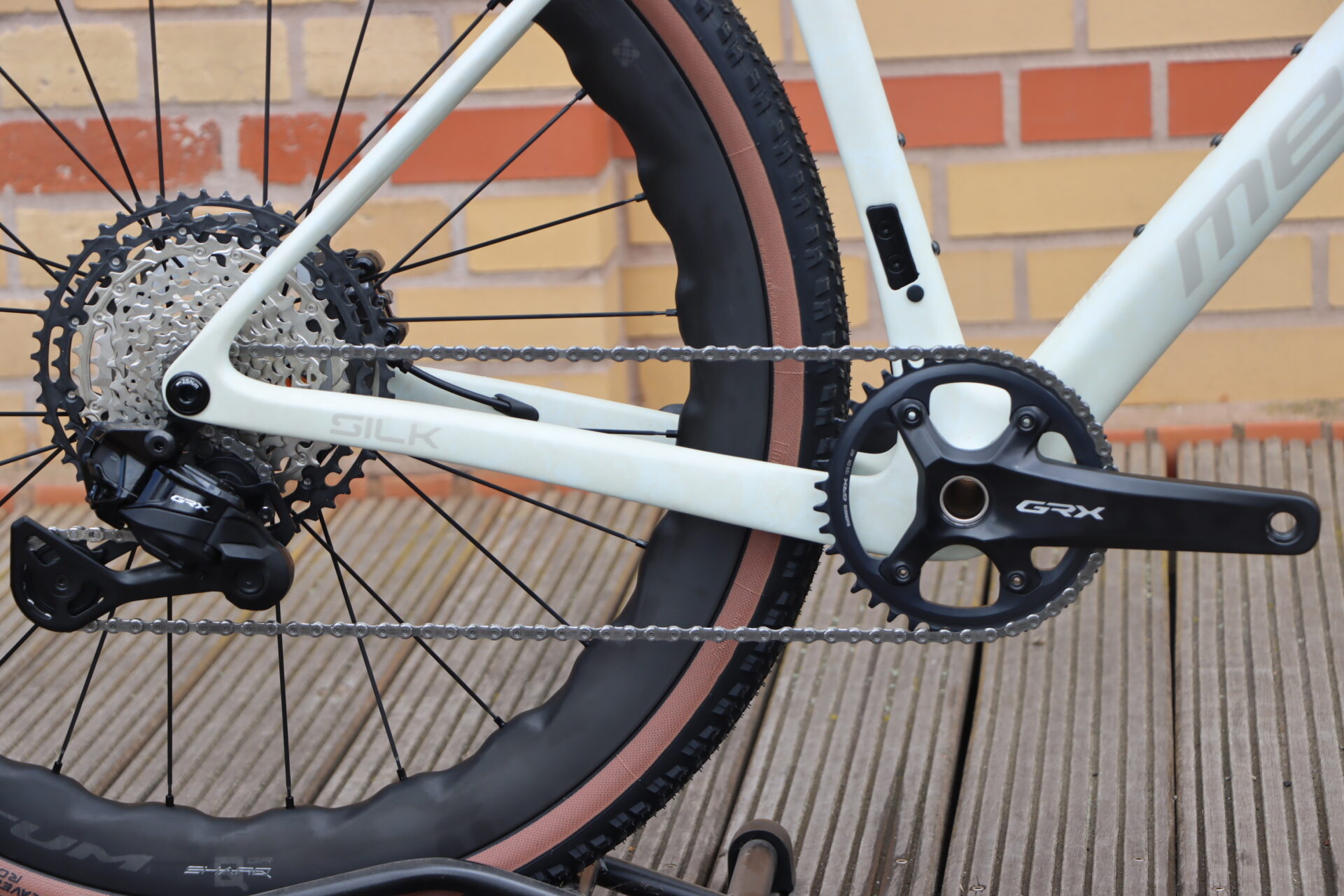 MEGAMO Silk 03 Gravelbike 2026 – Bild 6