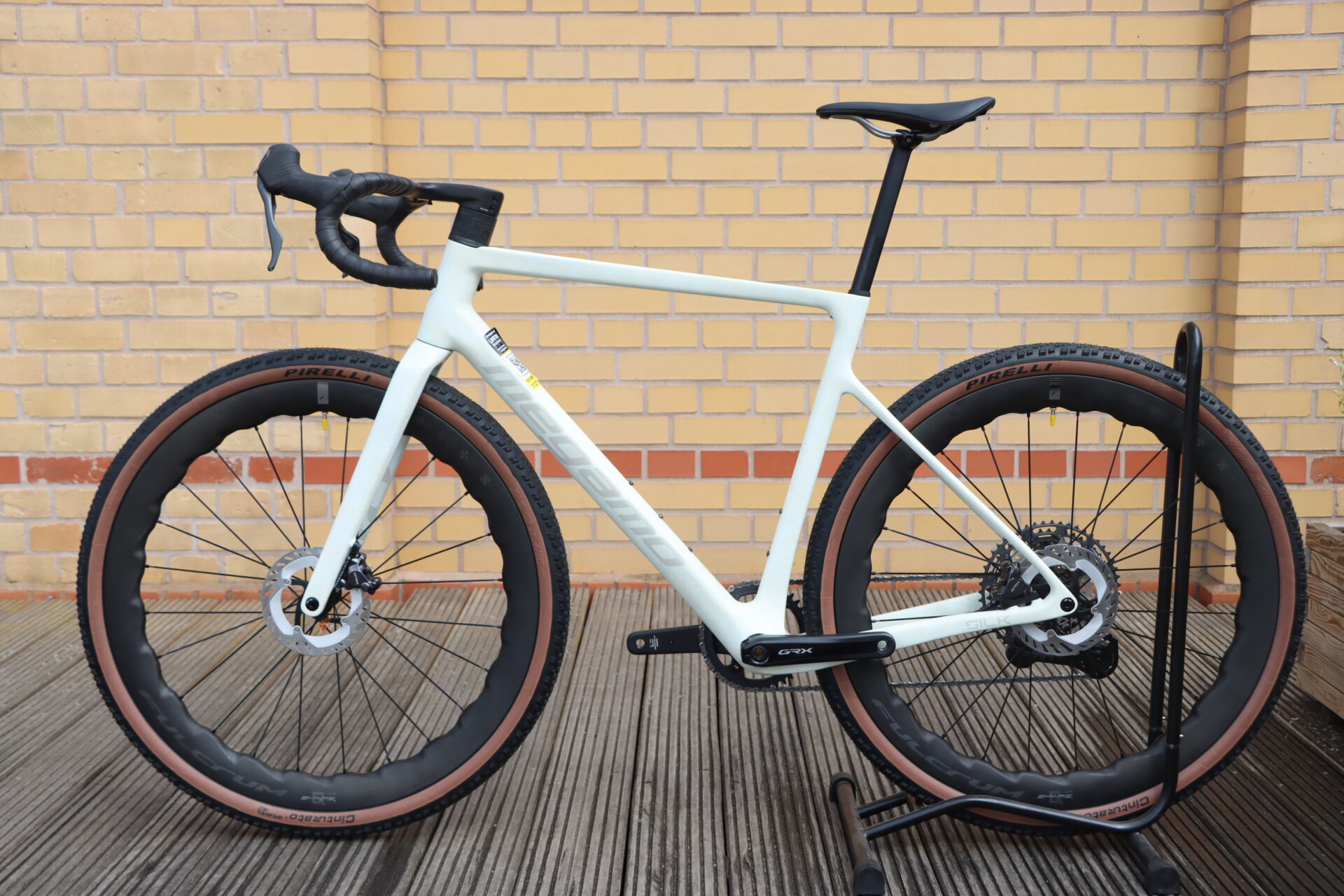 MEGAMO Silk 03 Gravelbike 2026 – Bild 8