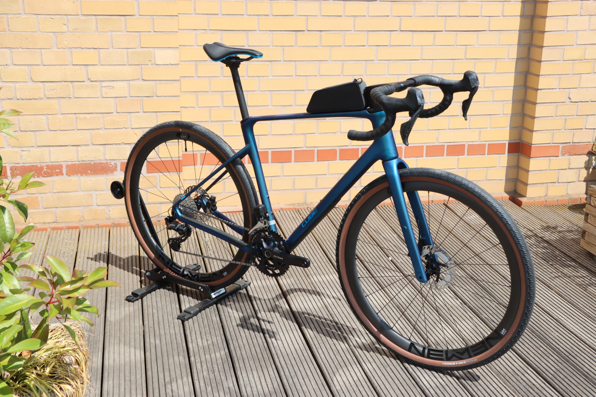 CUBE Nuroad C:62 Race 2026 – Bild 3