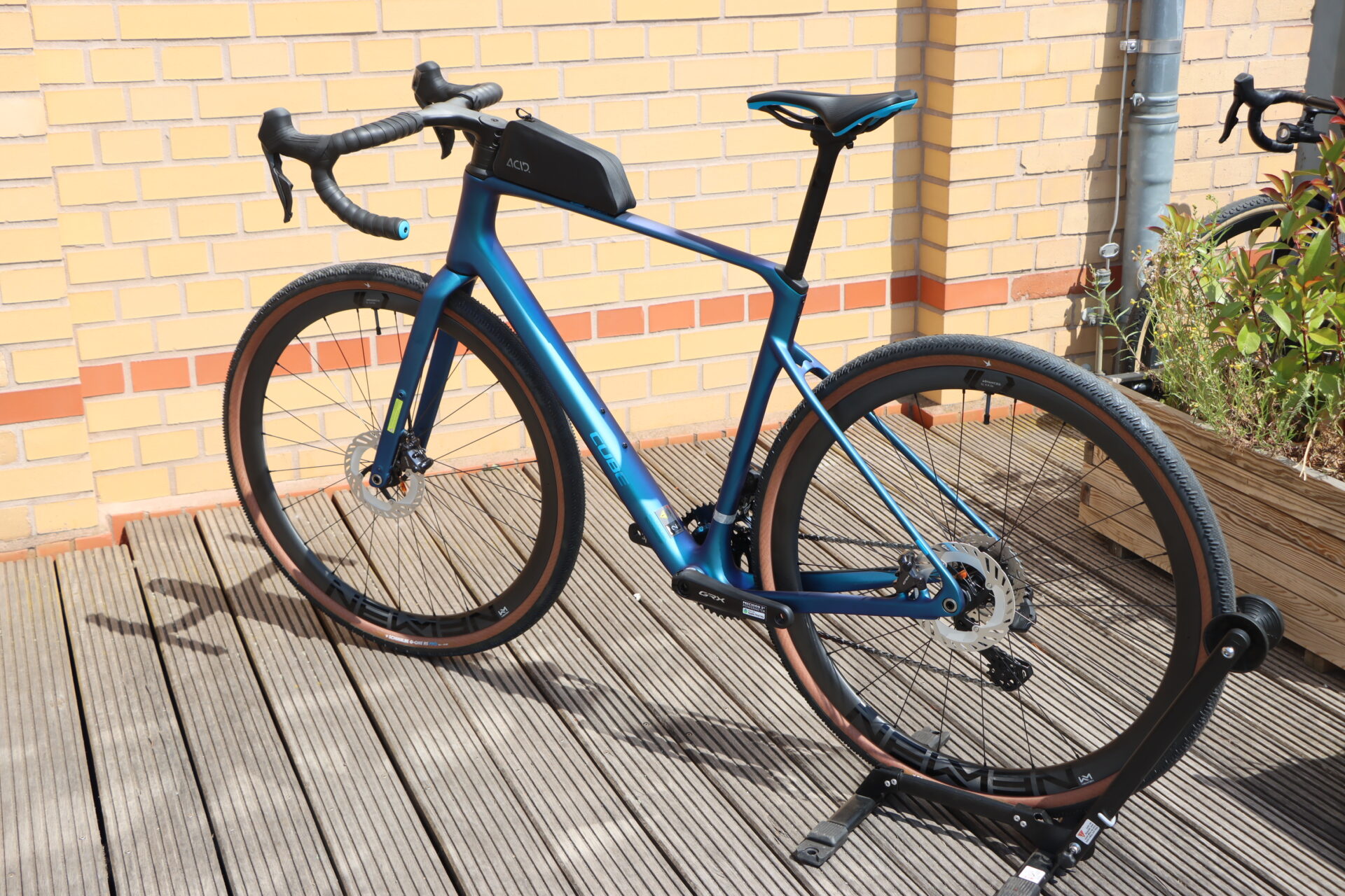 CUBE Nuroad C:62 Race 2026 – Bild 4