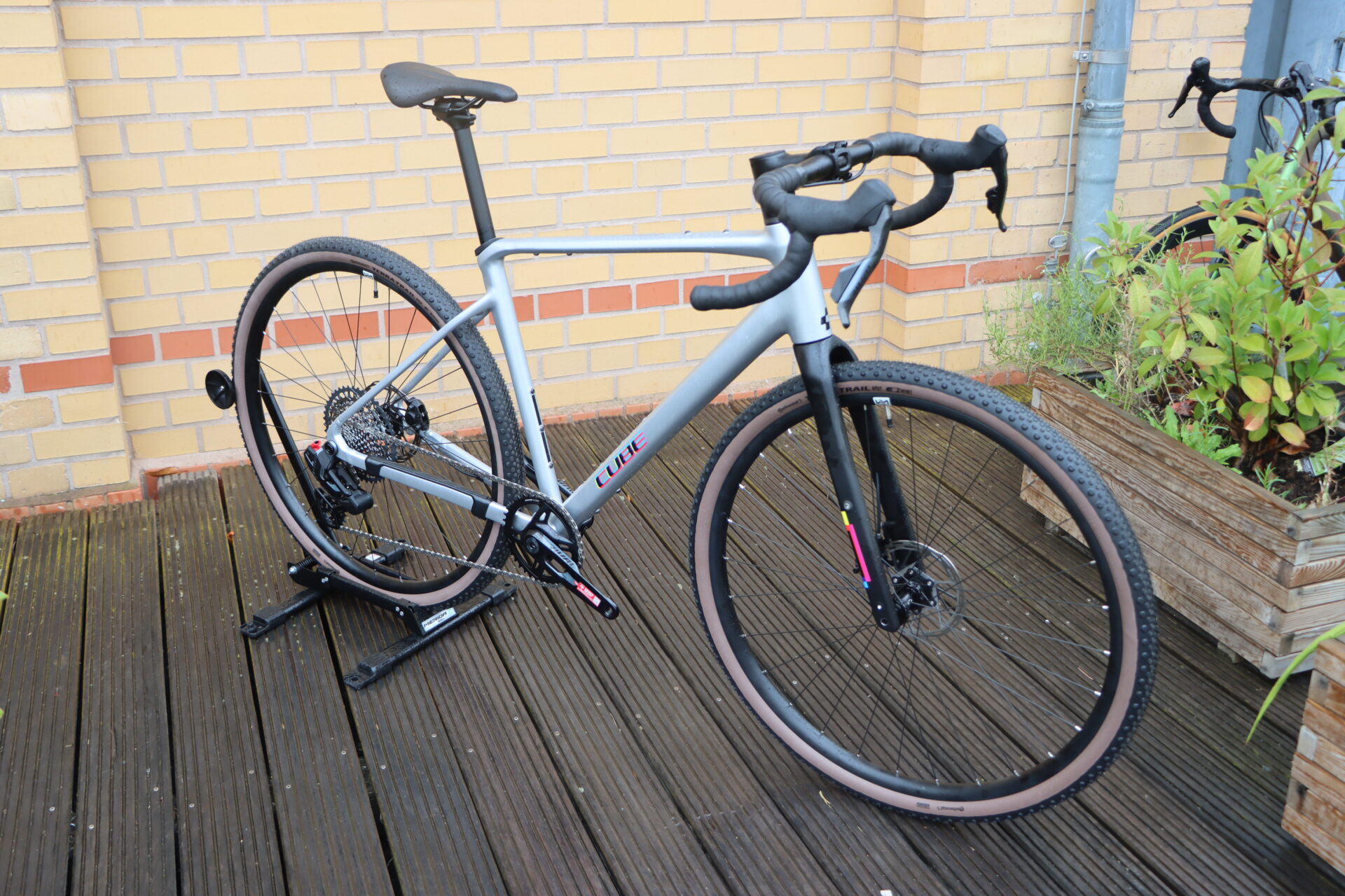 CUBE Nuroad SLX 2027 – Bild 3