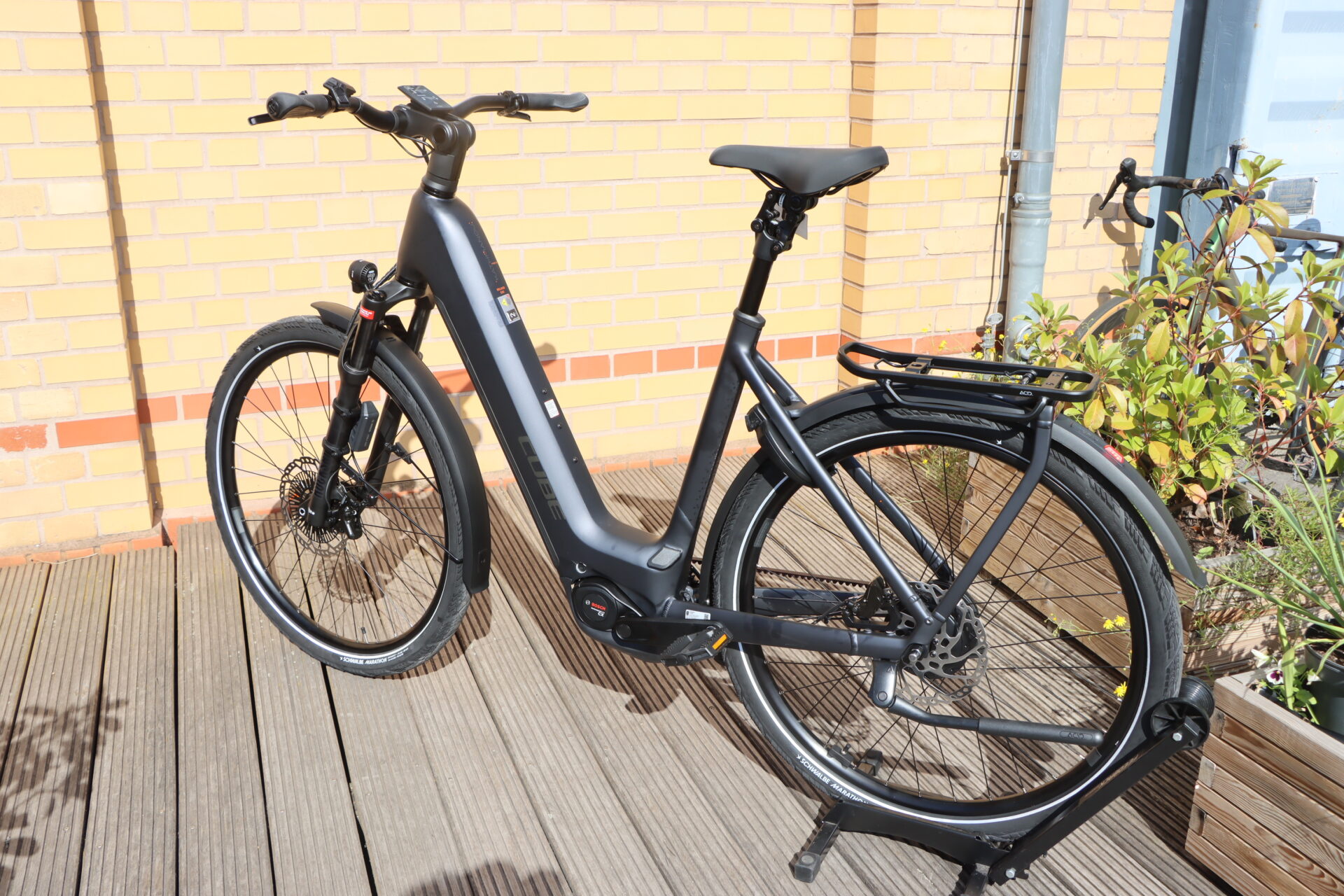 CUBE Kathmandu Hybrid Deluxe EXC 800 2027 – Bild 4