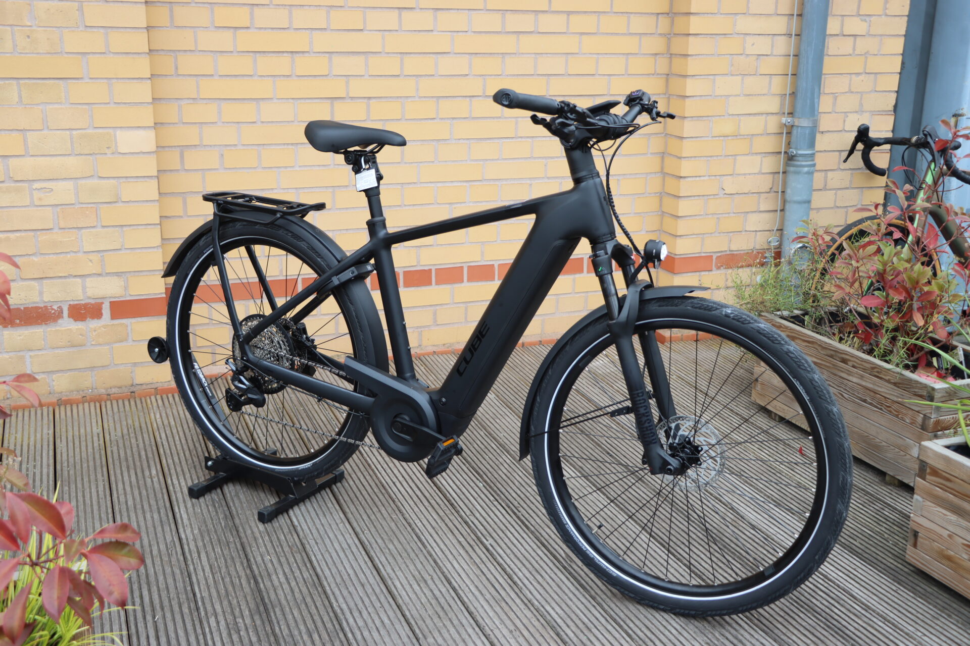 CUBE Kathmandu Hybrid Pro 800 2027 – Bild 2